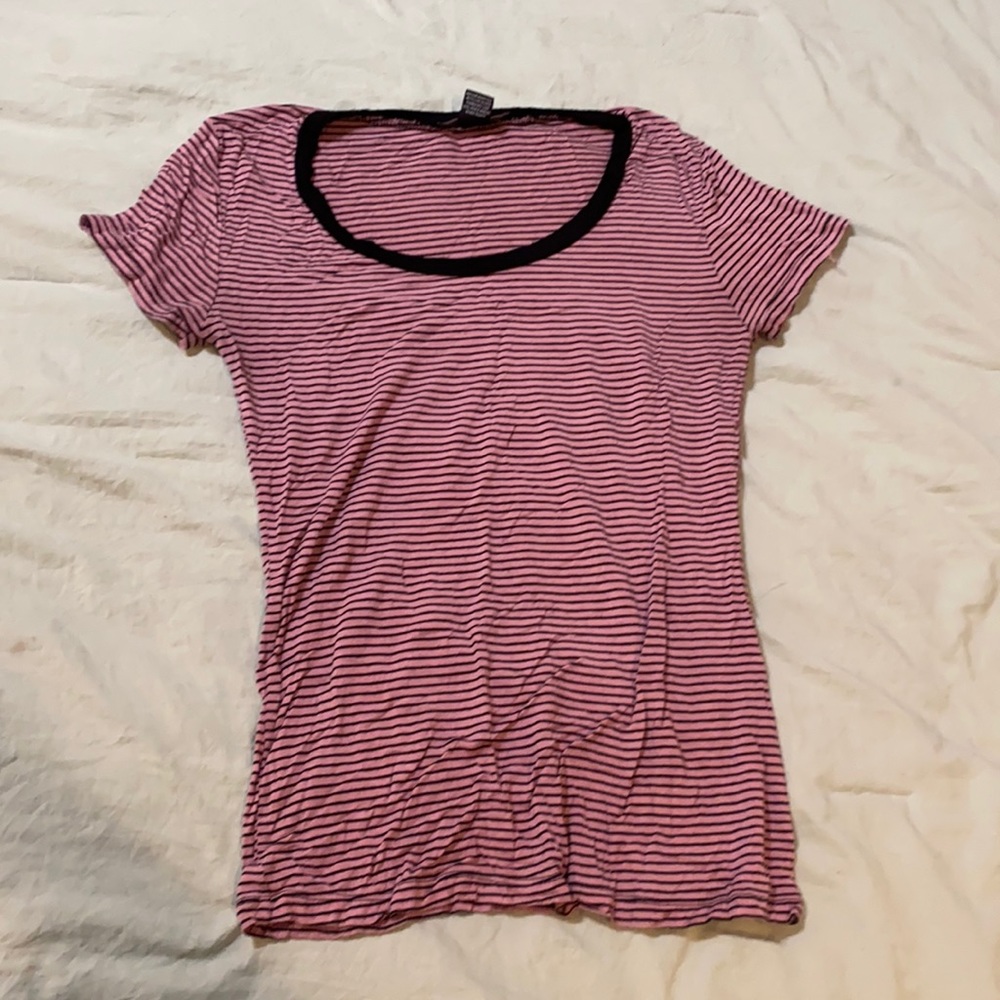 American dream pink and black tee size M